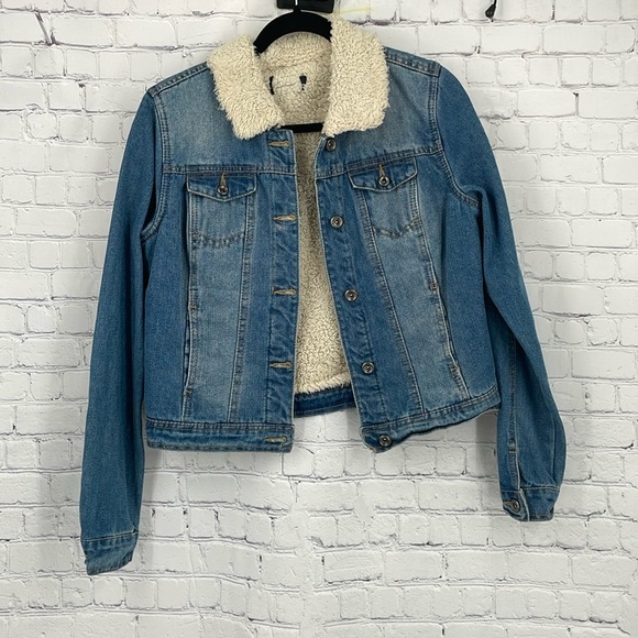 Sherpa Lining Collared Jean Jacket Faux Fur Medium Biker Going Out Party - Picture 1 of 6